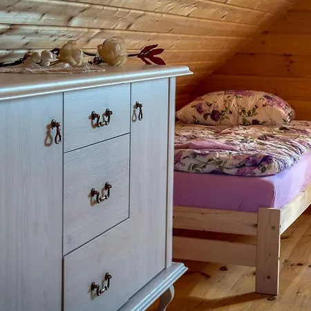 Gospodarstwo agroturystyczne Zacisze Babci Ludwisi W Beskidzie Niskim